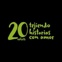 20 años tejiendo historias con amor